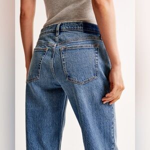 Abercrombie and Fitch The 90s Baggy Low Rise Jeans size 4 / 27